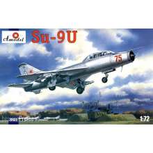 Amodel AMO72122 - 1:72 Su-9U Soviet training aircraft