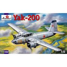 Amodel AMO72162 - 1:72 Yak-200 Soviet trainer aircraft