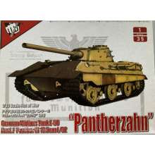 Modelcollect UA35015 - 1:35 German Middle Tank E-50 mit 10.5cm L/52 Panther III Ausf.F