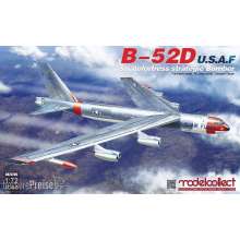 Modelcollect UA72205 - B-52D U.S.A.F Stratofortress strategic Bomber in 1:72