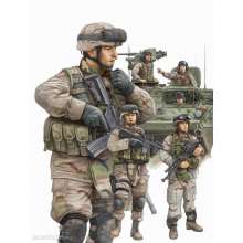 Trumpeter 00424 - 1:35 Modern U.S. Army Armor Crewman & Infantry