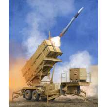 Trumpeter 01040 - 1:35 US M901 Launching Station w/MIM-104F Patriot SAM System (PAC-3)