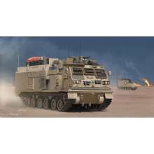 Trumpeter 01063 - 1:35 M4 Command and Control Vehicle (C2V)