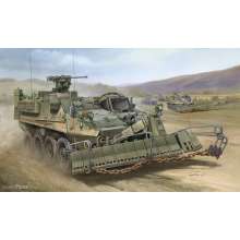 Trumpeter 01575 - 1:35 M1132 Stryker Engineer Squad Vehicle