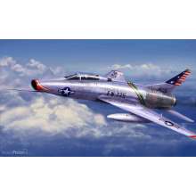 Trumpeter 01648 - F-100C Super Sabre