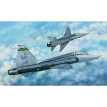 Trumpeter 02876 - 1:48 US T-38C Talon II