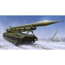 Trumpeter 09545 - 1:35 2P16 Launcher with Missile of 2k6 Luna (FROG-5)