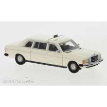 BOS BOS87681 - Mercedes V123 Limousine, 1977