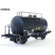 Exact-Train EX20616 - DB 30m3 Leichtbau Uerdinger Bauart Kesselwagen ESSO Schwarz