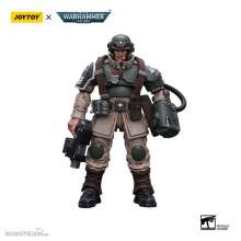 Joy Toy JT7936 - Warhammer 40k Actionfigur 1/18 Astra Militarum Cadian Command Squad Veteran Sergeant with Power Fist 12 cm