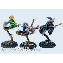 Micro Art Studio MSD02900 - Discworld Three Witches on brooms (3)