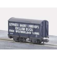 Peco NR-P133 - Express Dairy English Eggs Box Van