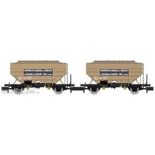 REE Modeles NW-306 - Set of 2 Grain Cars “Coopérative Agricole de l’Adour”, SNCF Era III