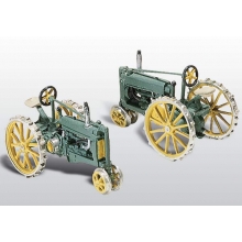 Woodland Scenics WD211 - 2 John Deere Traktoren