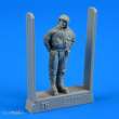 Aerobonus 480.073 - 1:48 Soviet air force fighter pilot-winter su