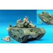 Hobby Fan HF590 - 1:35 Brit. Inf. Riding w/Churchill Tank- 4Fig