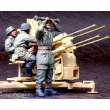 Hobby Fan HF700 - 1:35 German Fallschirmjäger operating Flak 38