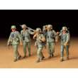 Tamiya 300035184 - 1:35 WWII Fig.-Set MG-Trupp i.Manöver(5)