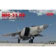 ICM 48902 - 1:48 MiG-25 RB Sovit Reconnaissance Plane