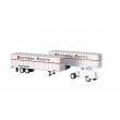 Bachmann 42231 - Southern Pacific™ - White Truck Cab & 2 Piggyback Trailers (HO)