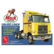 Round2 591062 - 1/25 Mack Cruise-Liner