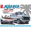 Round2 591338 - 1/25 Aqua Rod Race Team 1975 Chevy Van, Race Boat