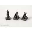 CMK 129-F72349 - AH-1 Sitting pilots (2 figures)a. ground crew(1 figure) f.SpecialHobby in 1:72